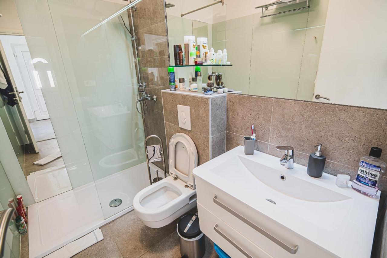 Downtown Luxury Apartments With Hot Tub Vodice Esterno foto