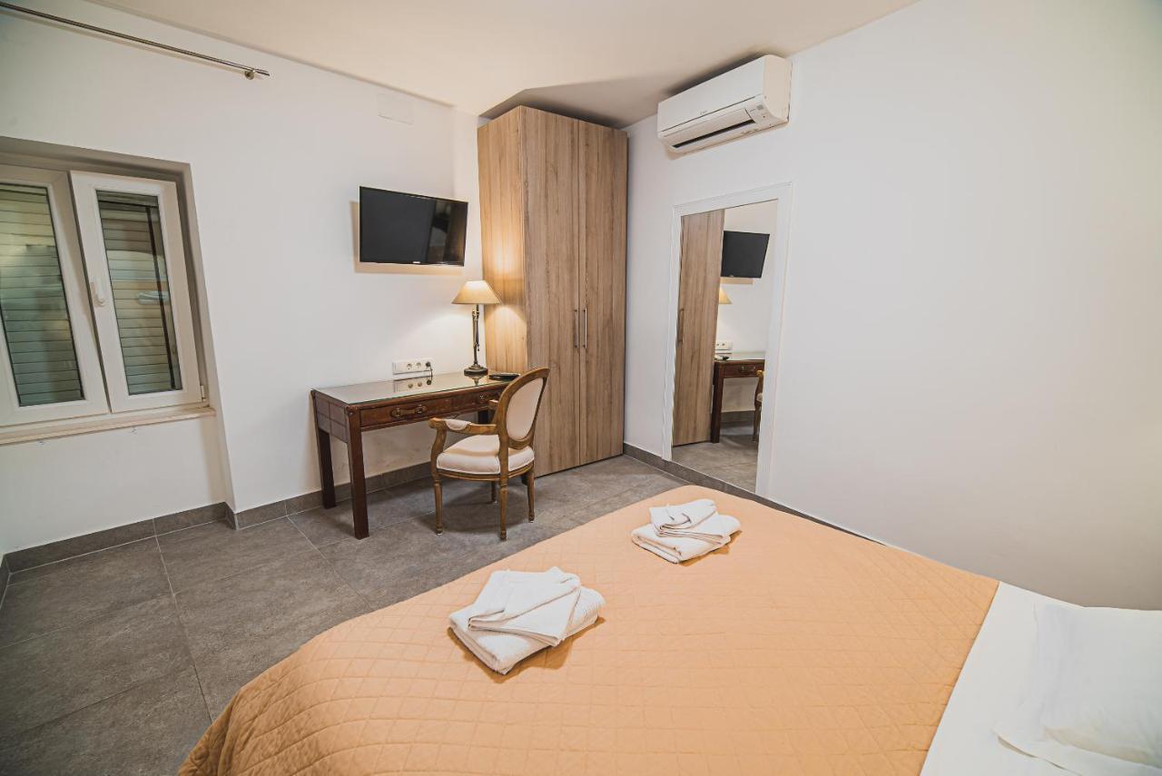 Downtown Luxury Apartments With Hot Tub Vodice Esterno foto