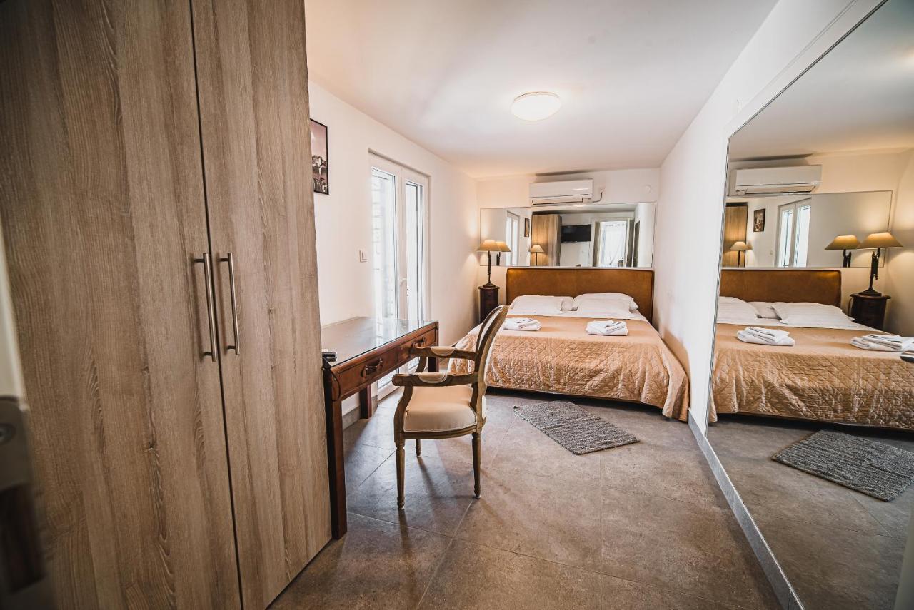 Downtown Luxury Apartments With Hot Tub Vodice Esterno foto