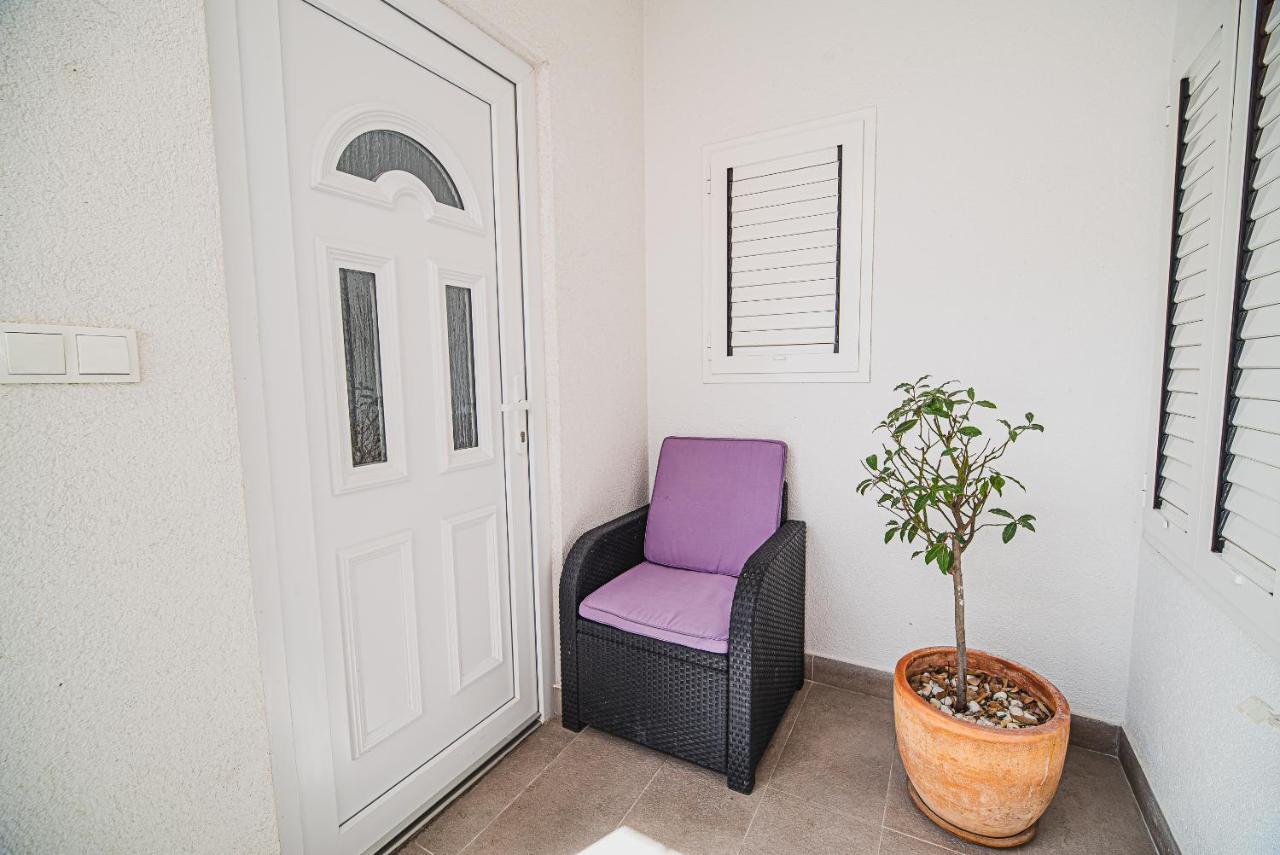 Downtown Luxury Apartments With Hot Tub Vodice Esterno foto