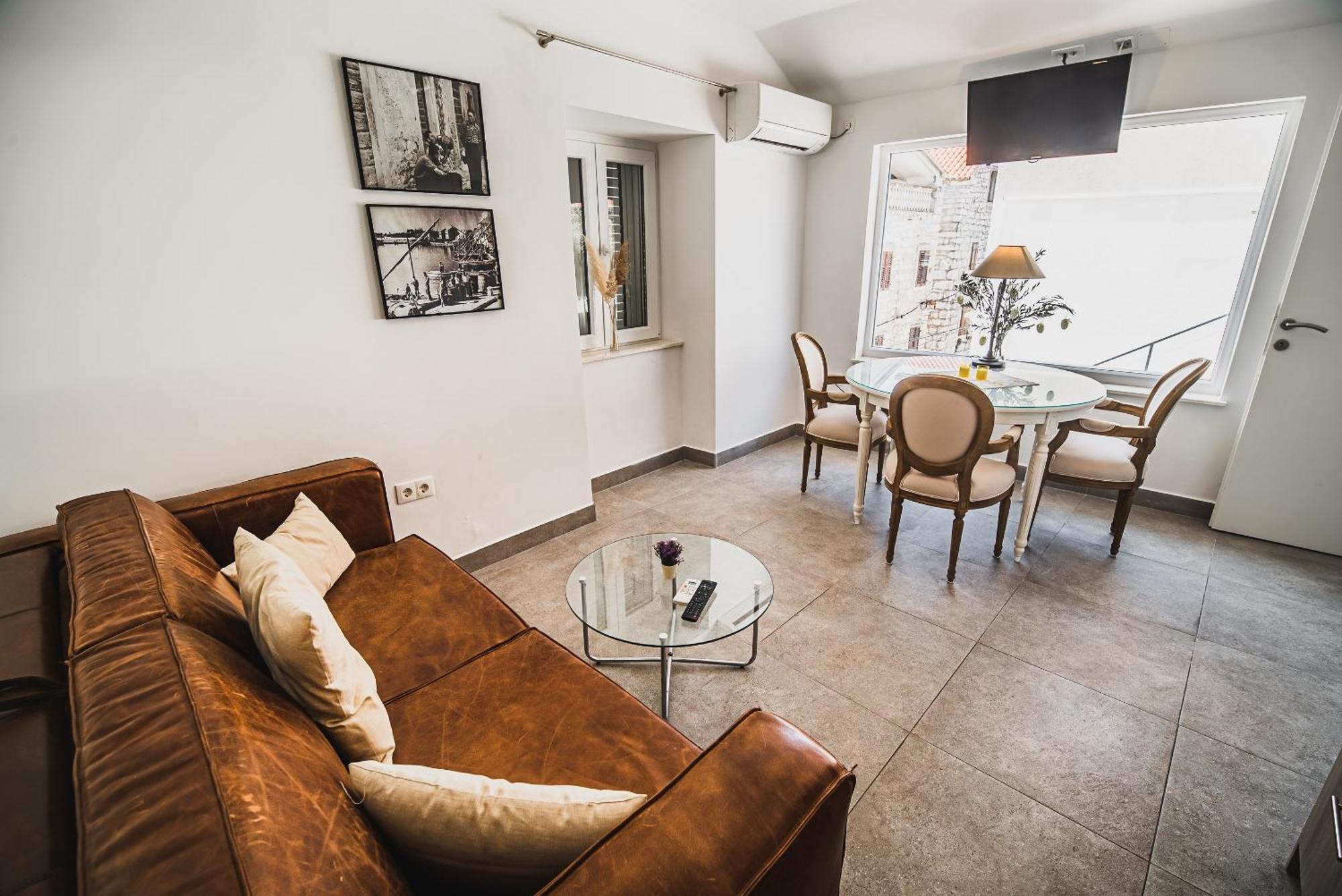 Downtown Luxury Apartments With Hot Tub Vodice Camera foto